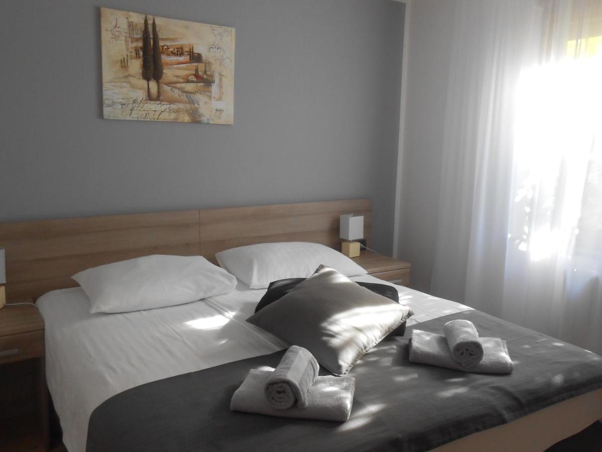 רוביני Villa Kristina מראה חיצוני תמונה