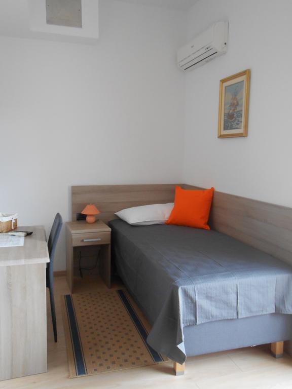 רוביני Villa Kristina מראה חיצוני תמונה