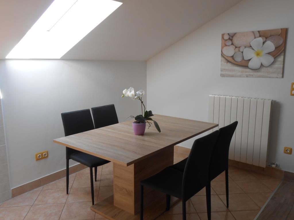 רוביני Villa Kristina מראה חיצוני תמונה