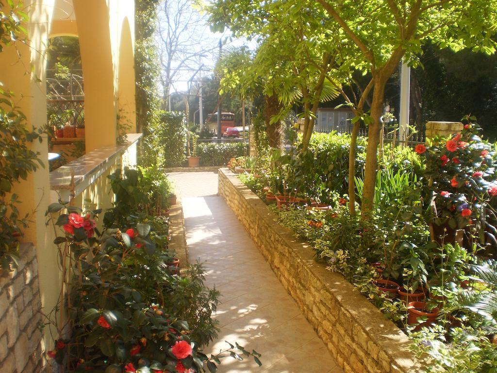 רוביני Villa Kristina מראה חיצוני תמונה