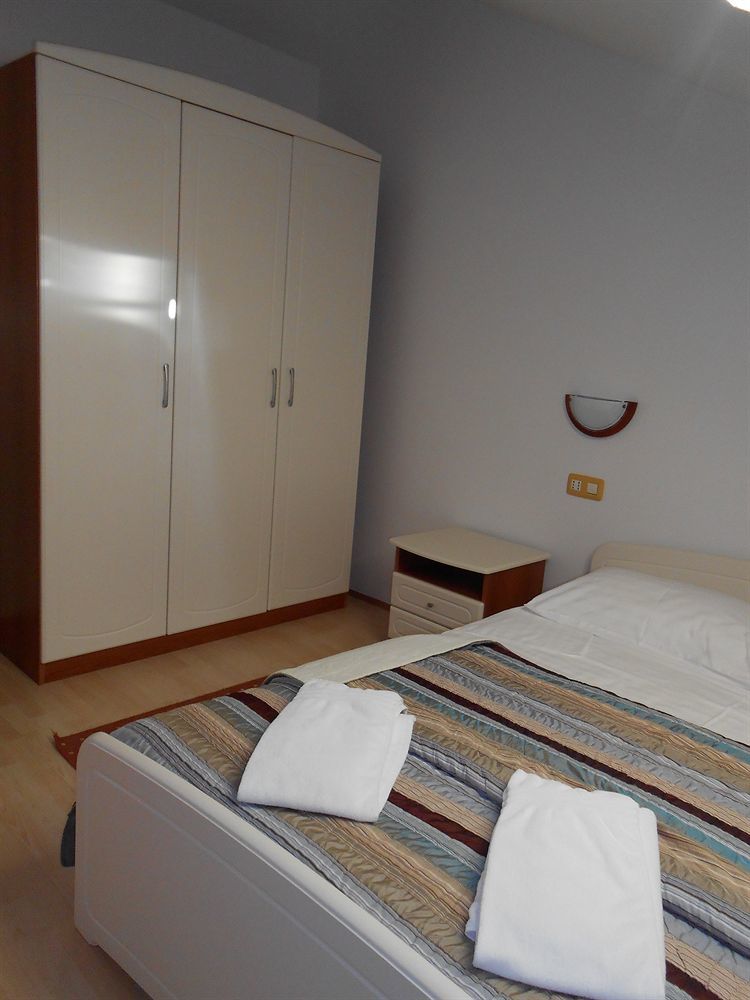 רוביני Villa Kristina מראה חיצוני תמונה