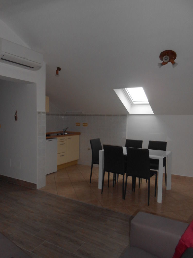 רוביני Villa Kristina מראה חיצוני תמונה