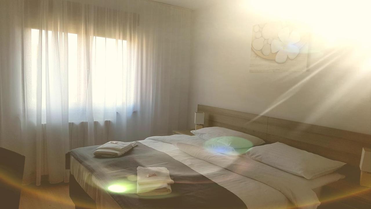 רוביני Villa Kristina מראה חיצוני תמונה