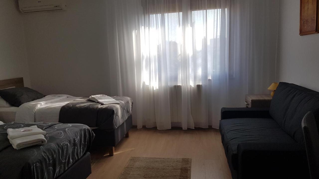 רוביני Villa Kristina מראה חיצוני תמונה
