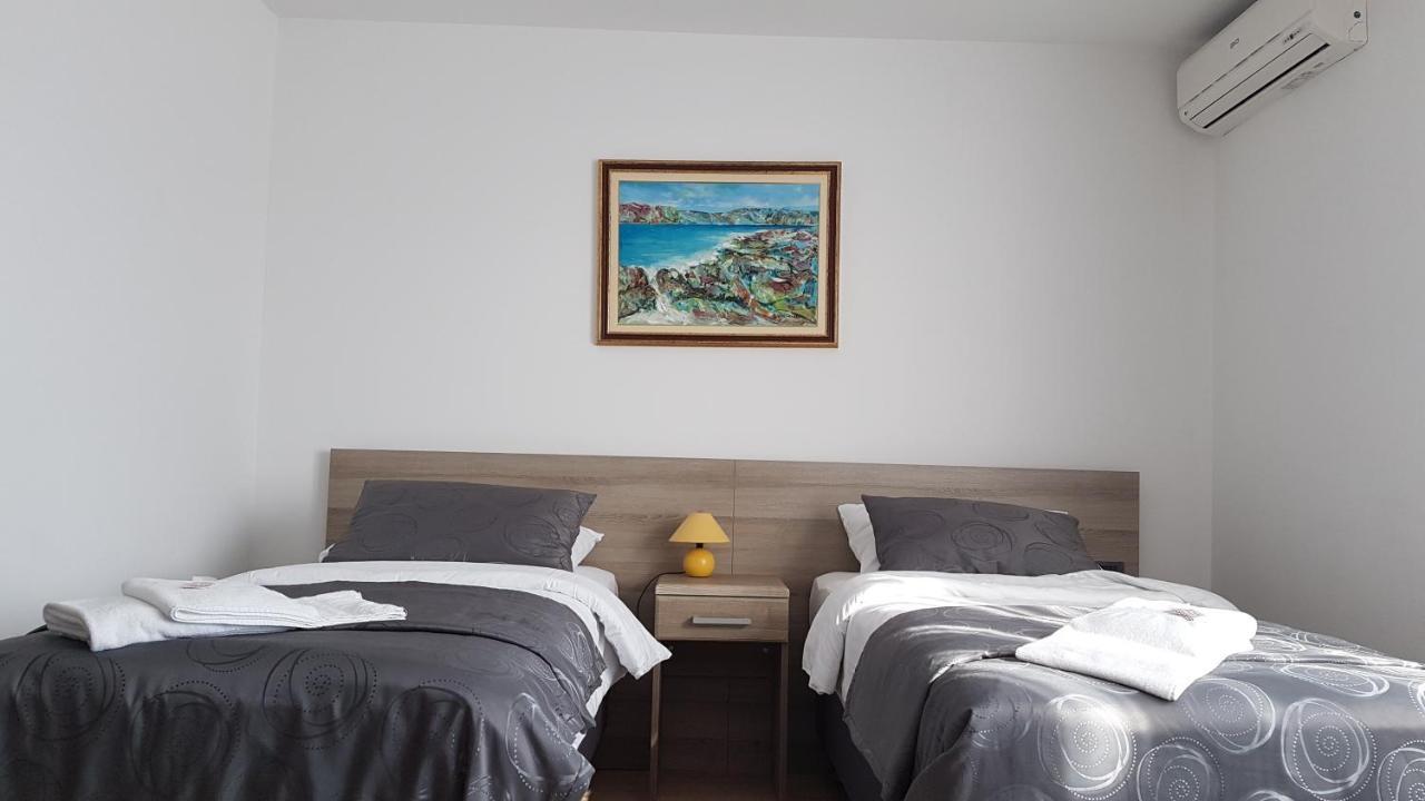 רוביני Villa Kristina מראה חיצוני תמונה