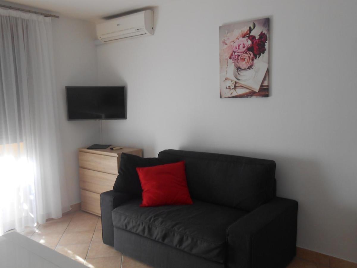 רוביני Villa Kristina מראה חיצוני תמונה